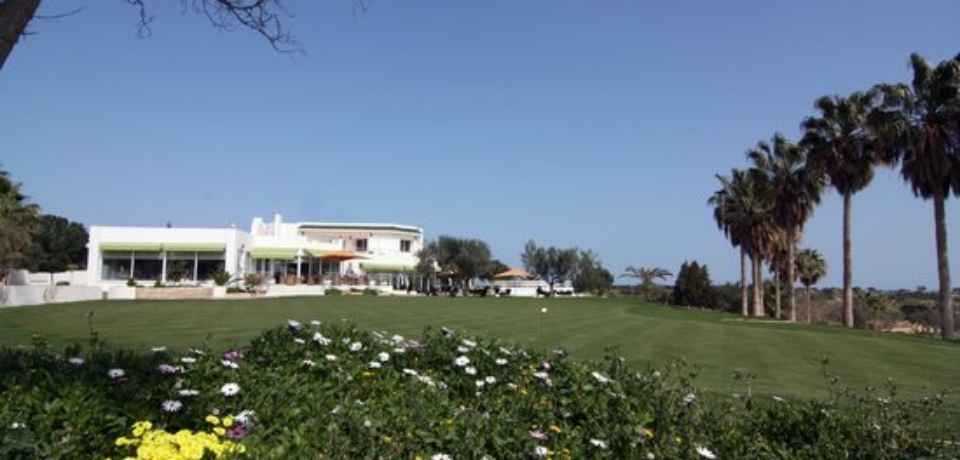 Golf in der Stadt Monastir in Tunesien