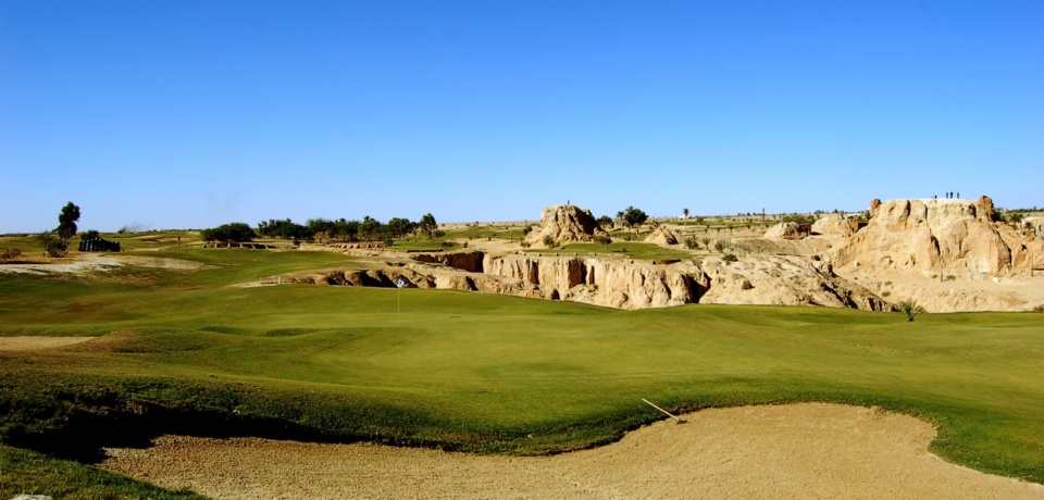 Golfing Tourism For Groups In Tozeur Tunisia