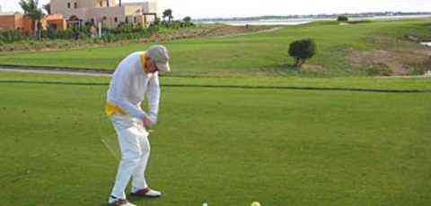 18 holes with a Golf Pro in Tunis