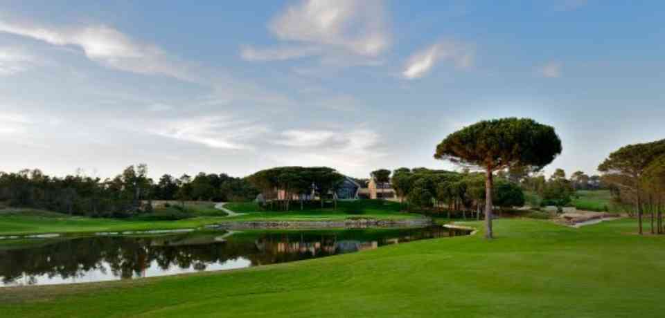 9 buracos com o profissional no campo de golfe Tabarka Tunísia